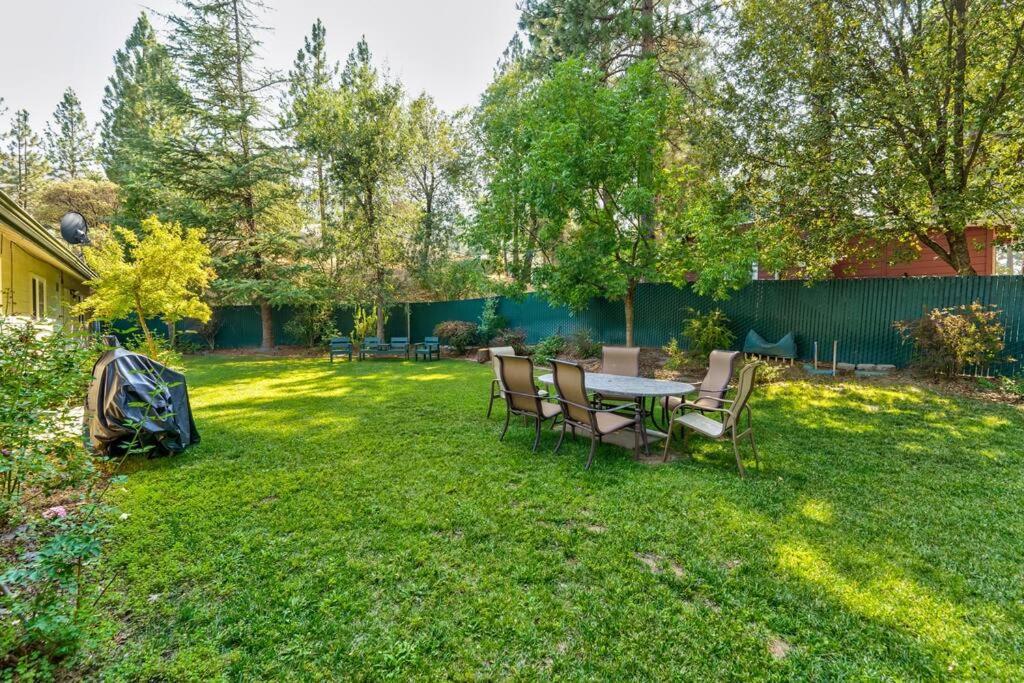 Acorn House - Charming House In Green Heaven With Pool Table With Lovely Backyard 奥克赫斯特 外观 照片